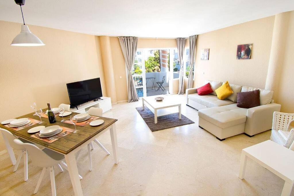 Spectacular Apartment In Matchroom Country Club Fuengirola Zewnętrze zdjęcie